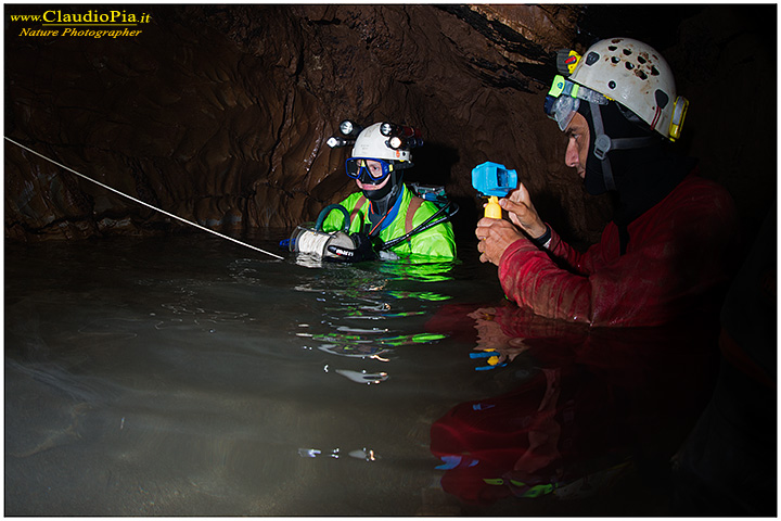 cave, cave, grotta, caver, speleologist, speleology, speleologia, exploration, underground, concrection